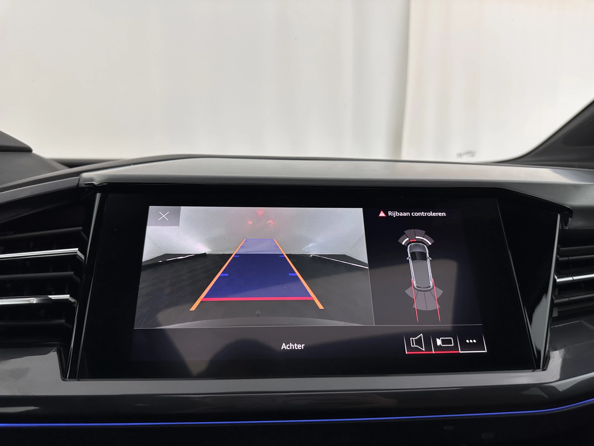 Hoofdafbeelding Audi Q4 e-tron