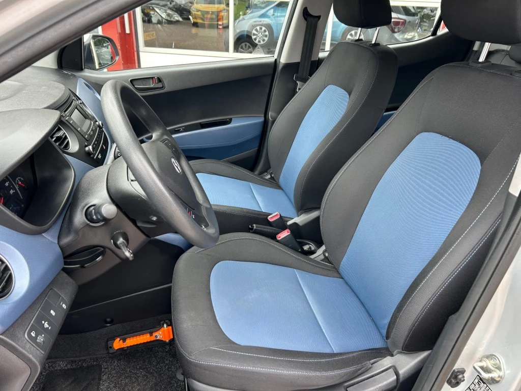Hoofdafbeelding Hyundai i10