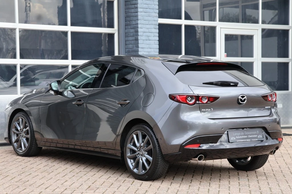 Hoofdafbeelding Mazda 3