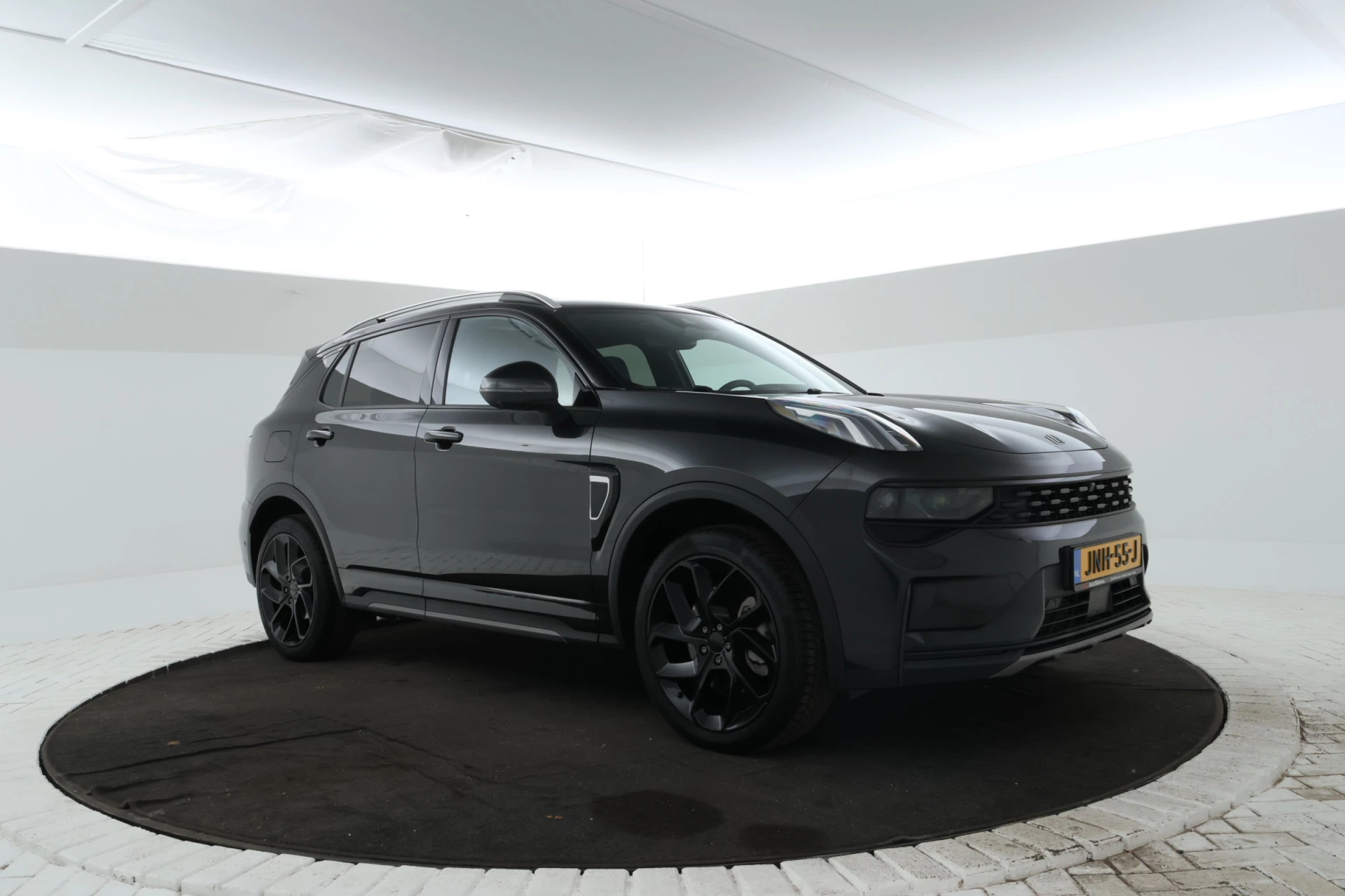 Hoofdafbeelding Lynk & Co 01