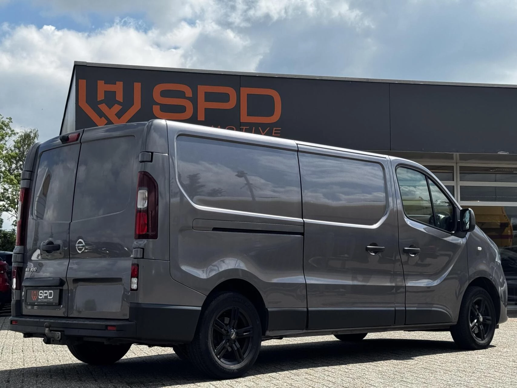 Hoofdafbeelding Nissan NV300