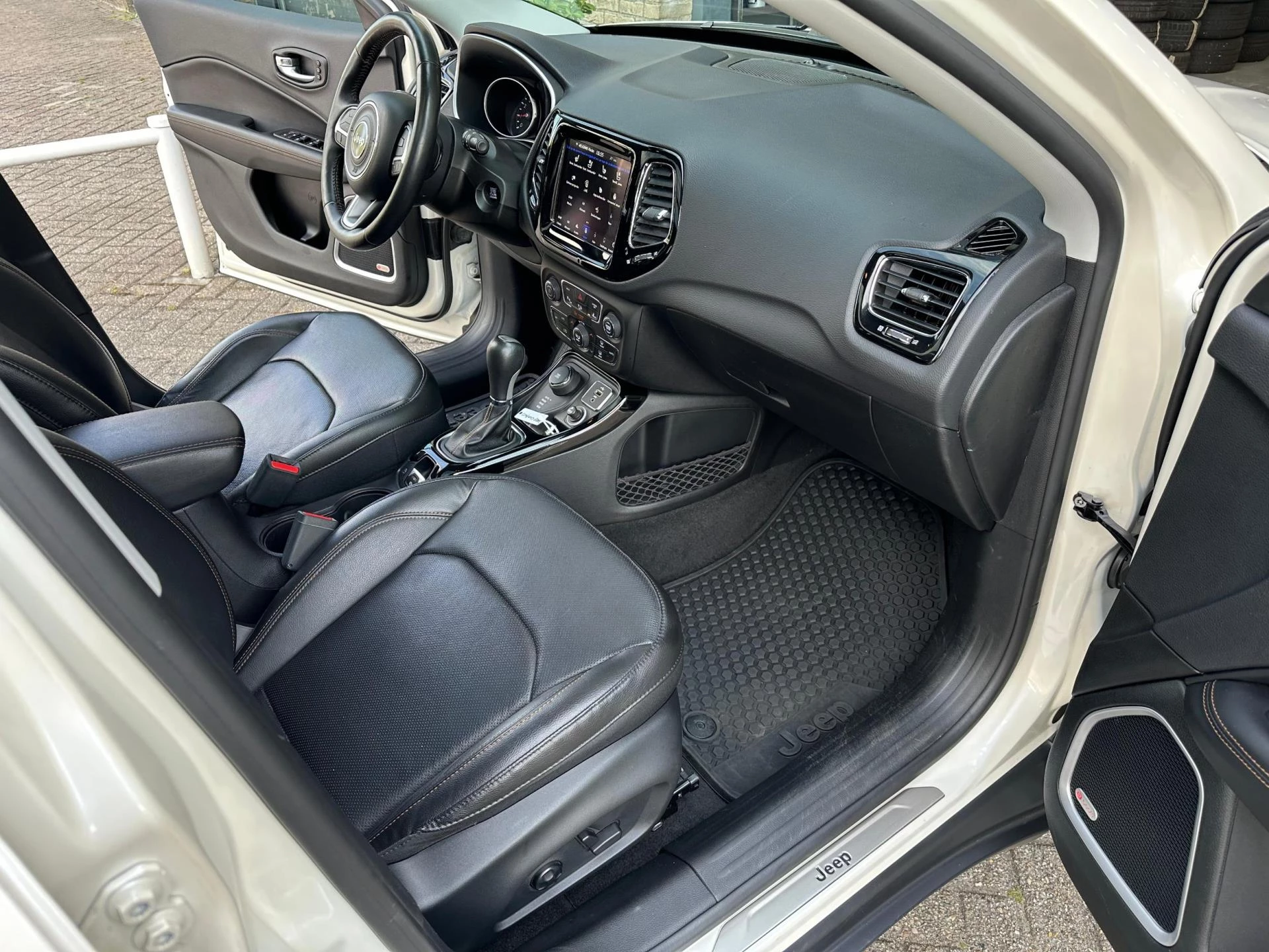 Hoofdafbeelding Jeep Compass