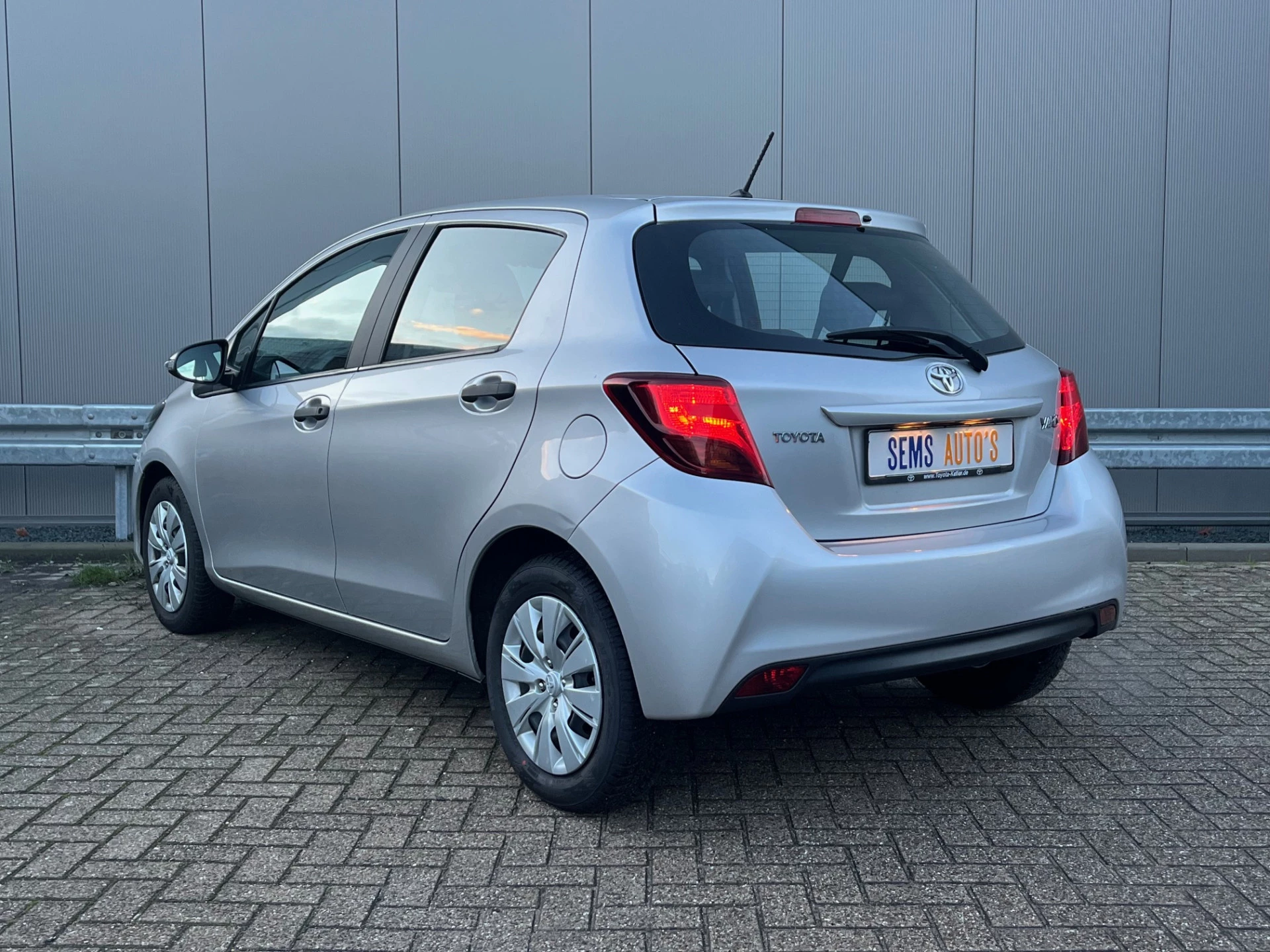 Hoofdafbeelding Toyota Yaris