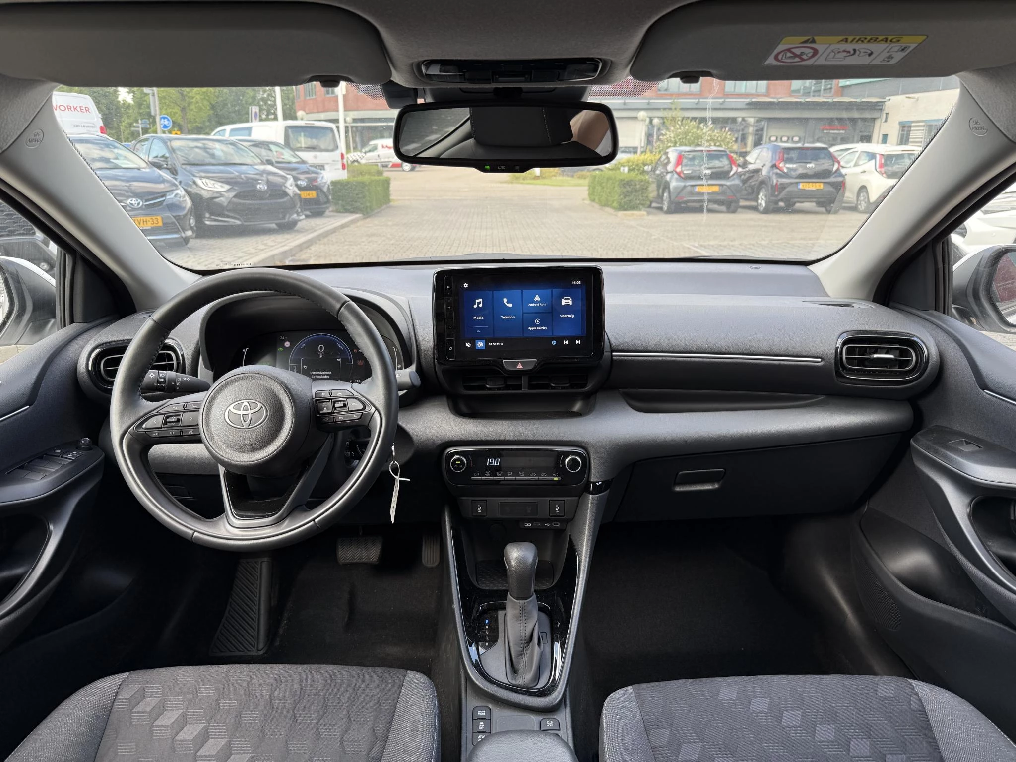 Hoofdafbeelding Toyota Yaris