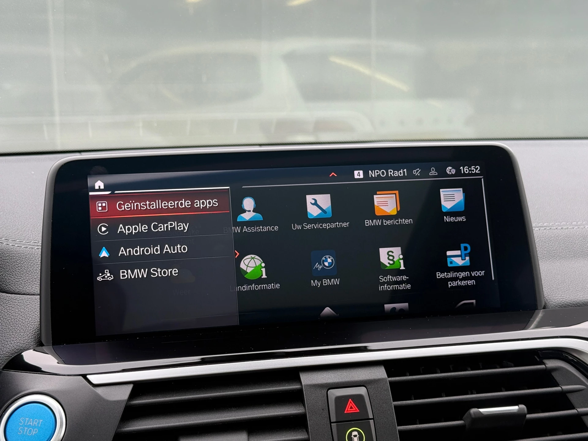 Hoofdafbeelding BMW iX3