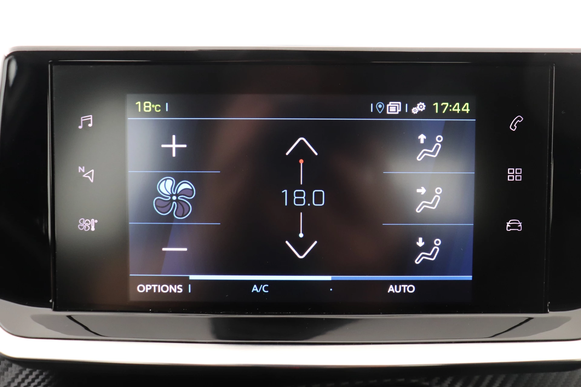 Hoofdafbeelding Peugeot e-208