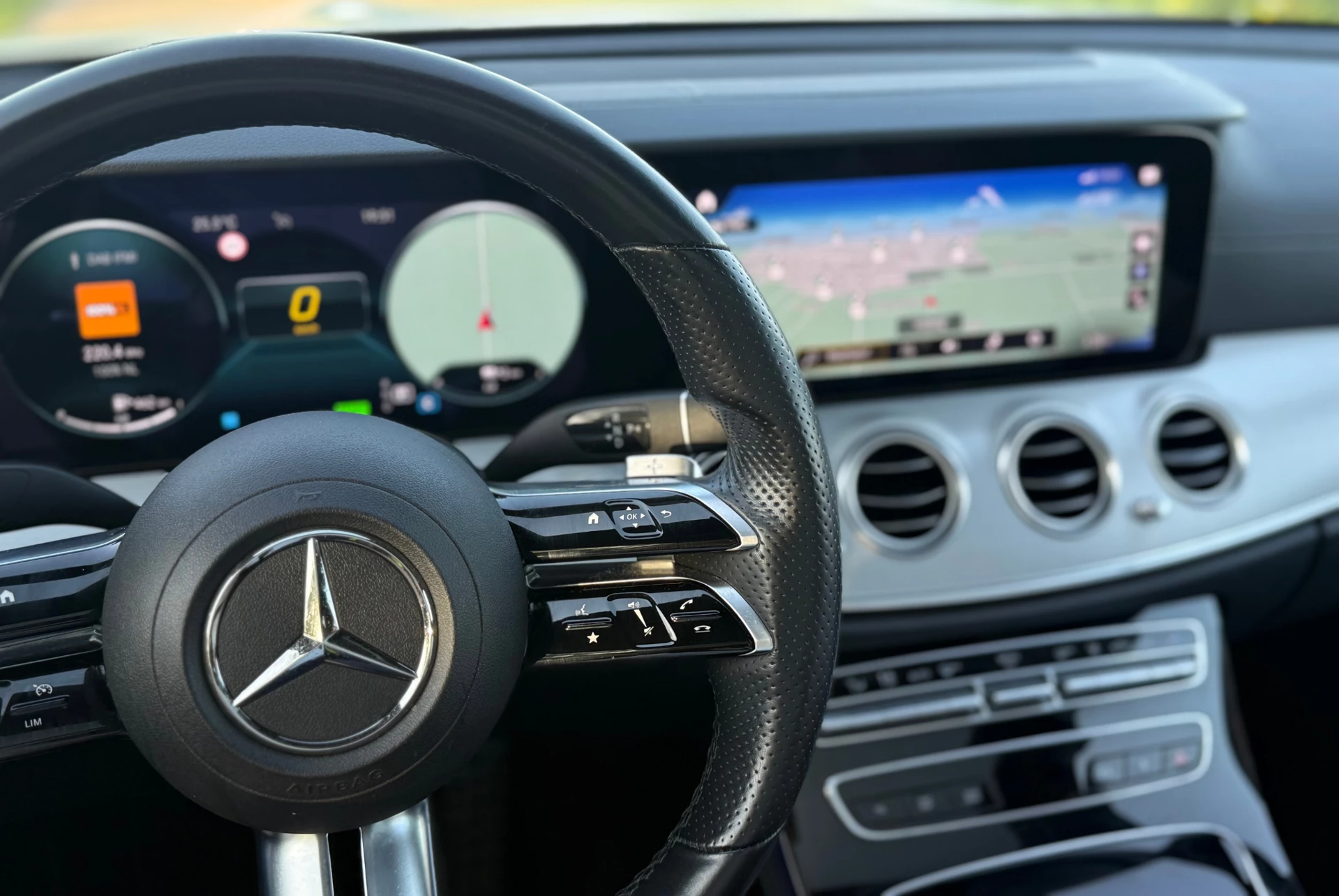Hoofdafbeelding Mercedes-Benz E-Klasse