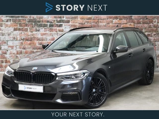 BMW 5 Serie Touring 530i High Executive M Sport Pakket Automaat / Trekhaak / Stoelventilatie / Harman Kardon / M Sportremsysteem /  Live Cockpit Professional / High-beam Assistant / Comfort Stoelen / Shadow Line / 19 Inch / DAB