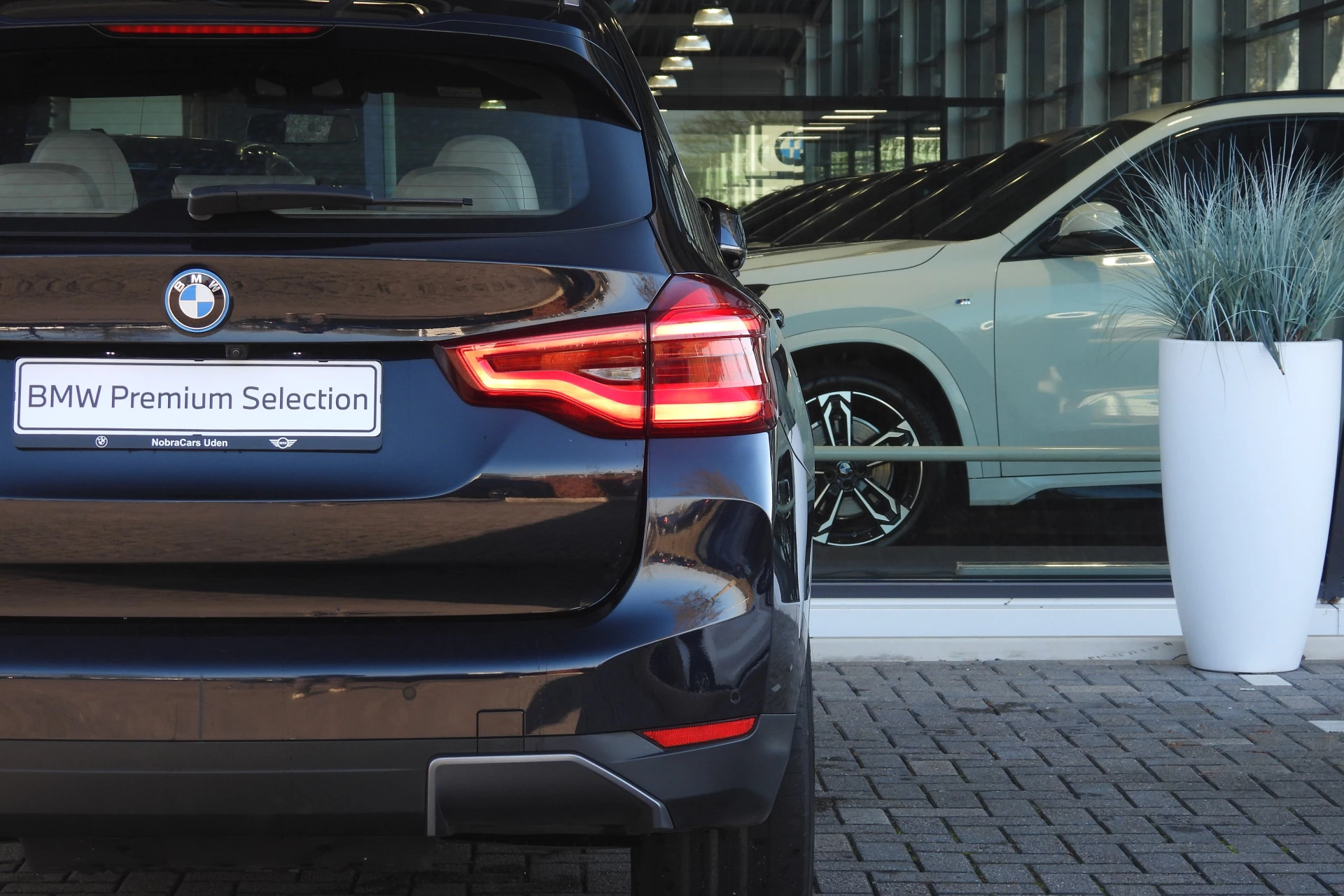 Hoofdafbeelding BMW iX3