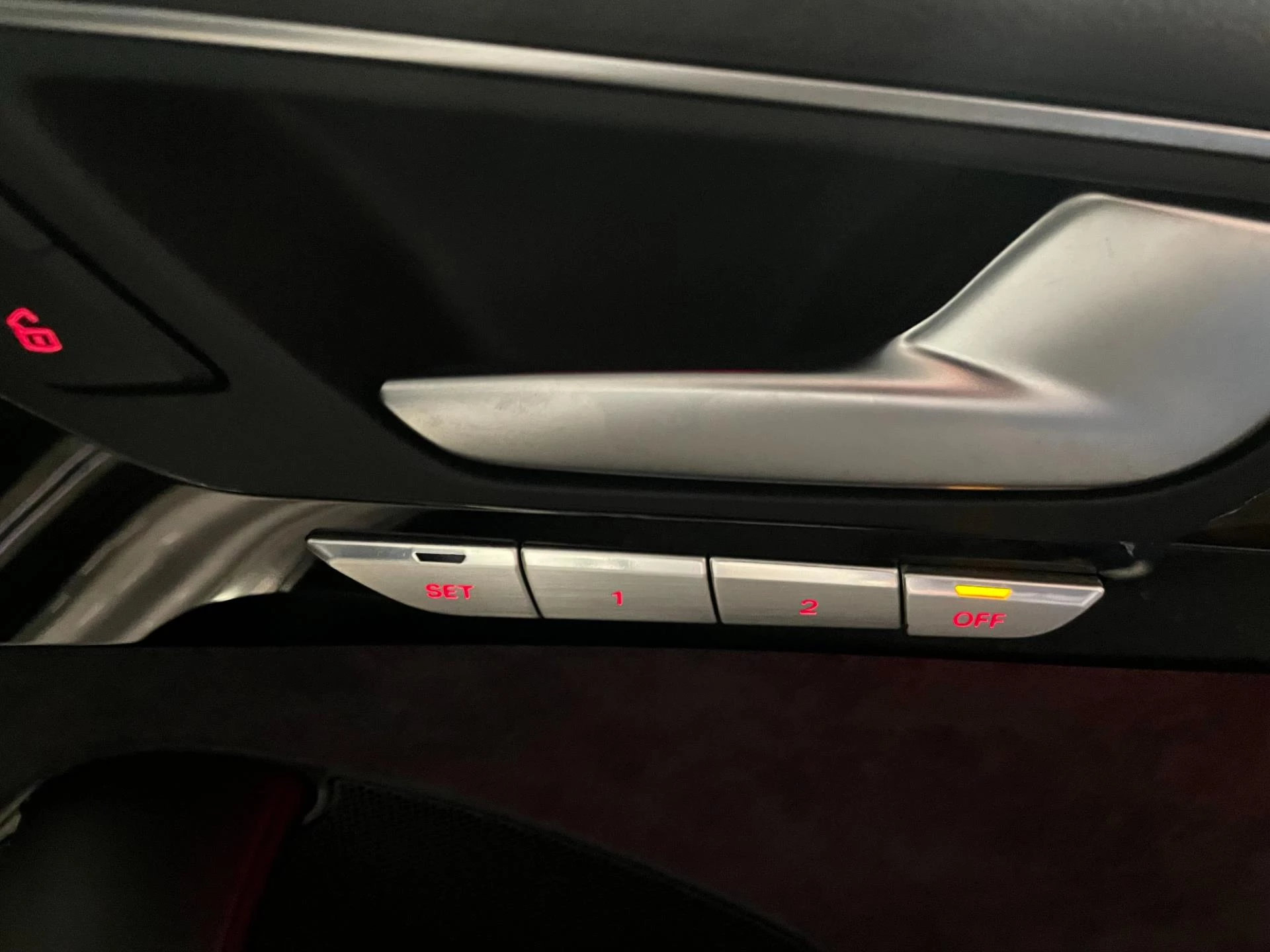 Hoofdafbeelding Audi A8