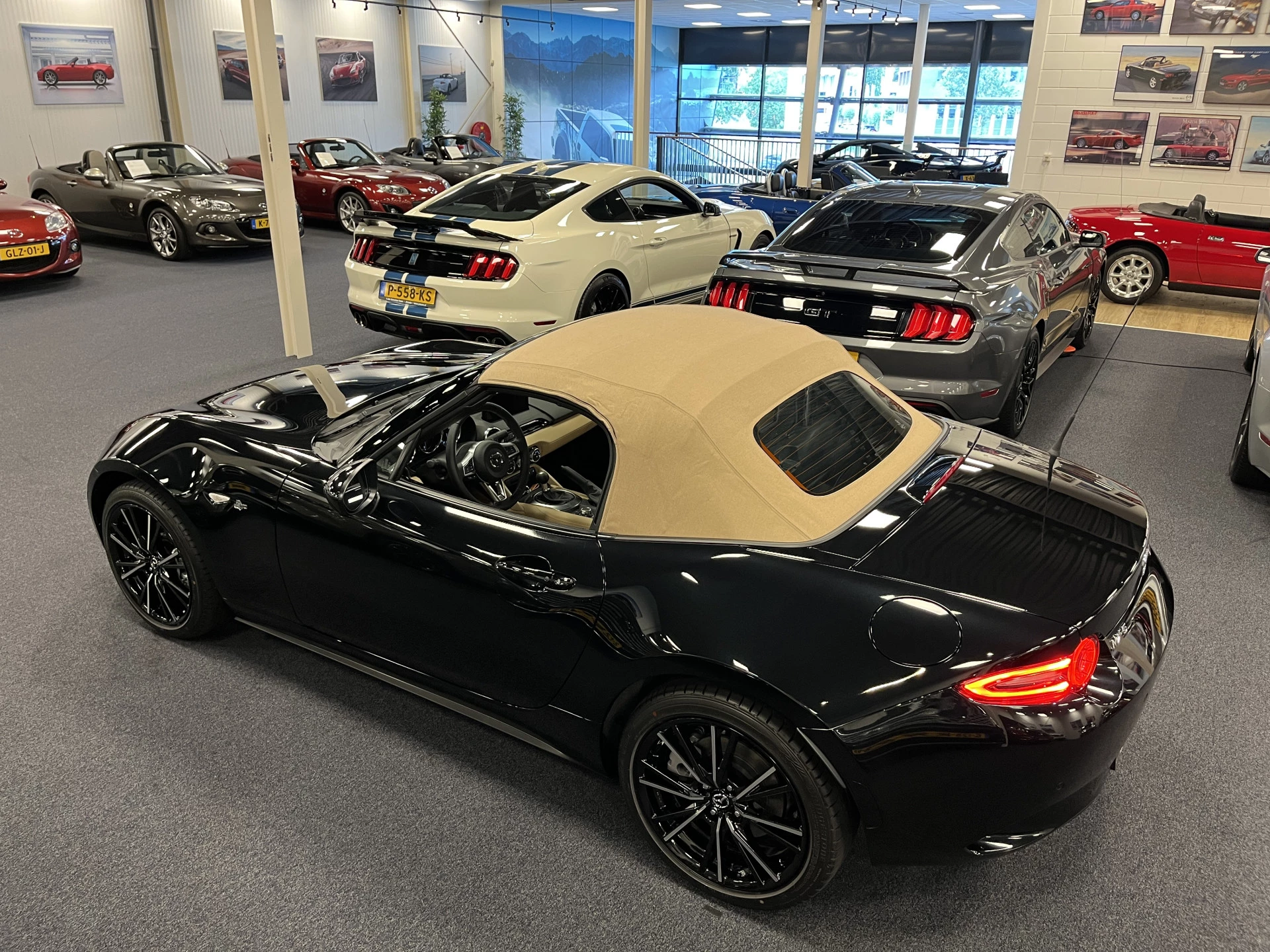 Hoofdafbeelding Mazda MX-5