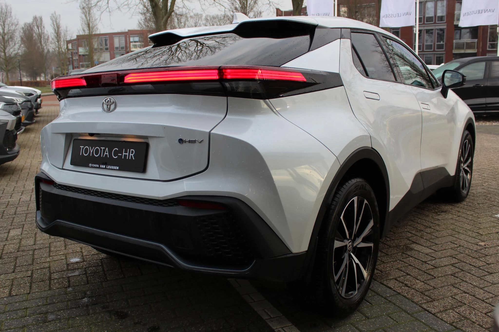 Hoofdafbeelding Toyota C-HR
