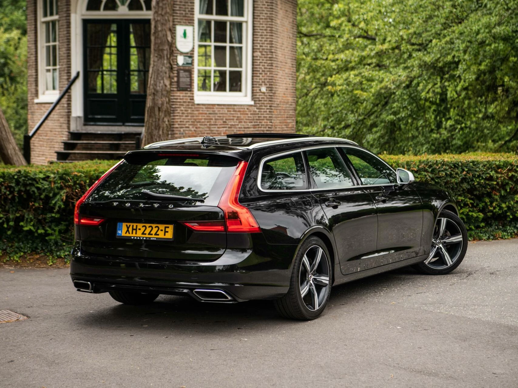 Hoofdafbeelding Volvo V90
