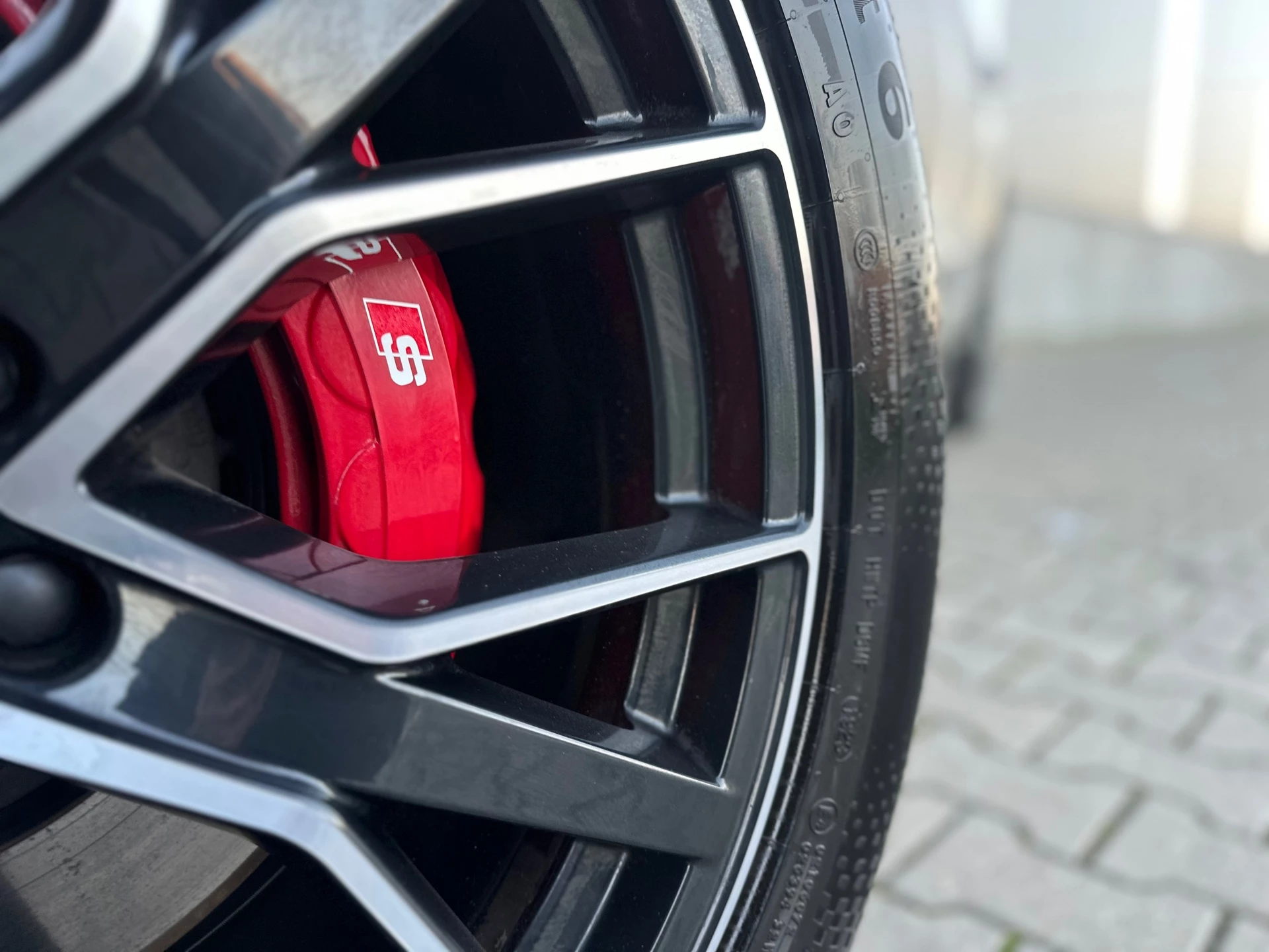 Hoofdafbeelding Audi Q8