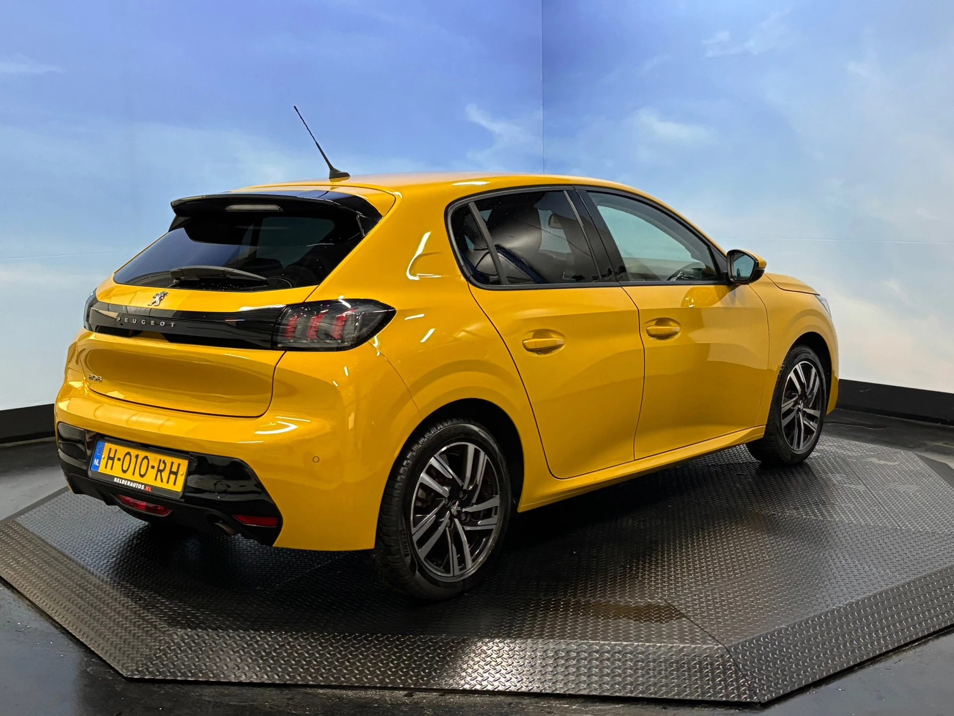 Hoofdafbeelding Peugeot 208