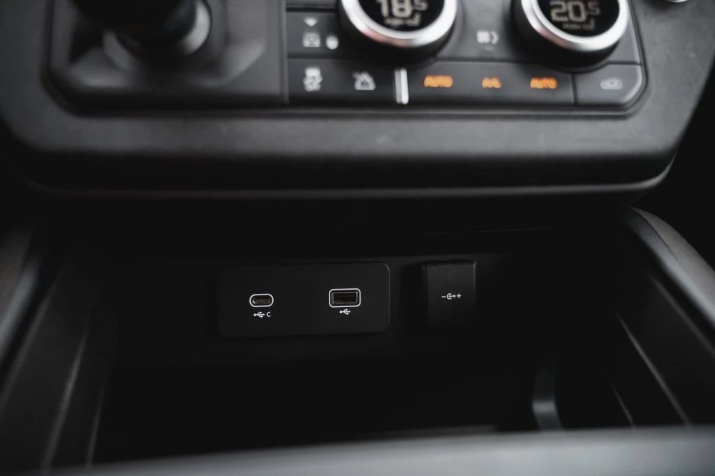 Hoofdafbeelding Land Rover Defender