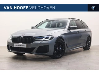 BMW 5 Serie Touring 530e xDrive High Executive M Sport Automaat / Sportstoelen / Panoramadak / Comfort Access / Laserlight /  Head-Up / Achteruitrijcamera