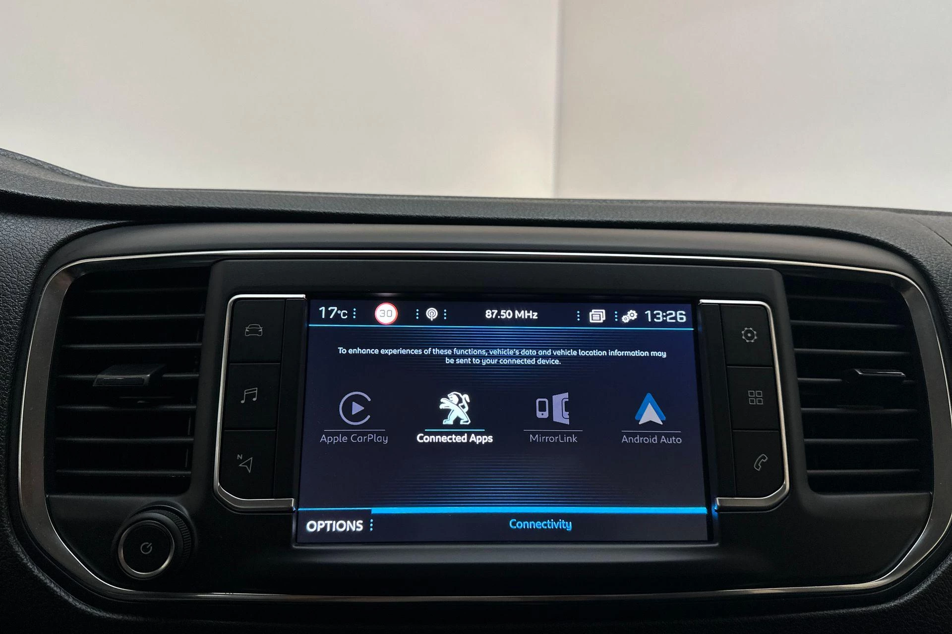 Hoofdafbeelding Peugeot Traveller