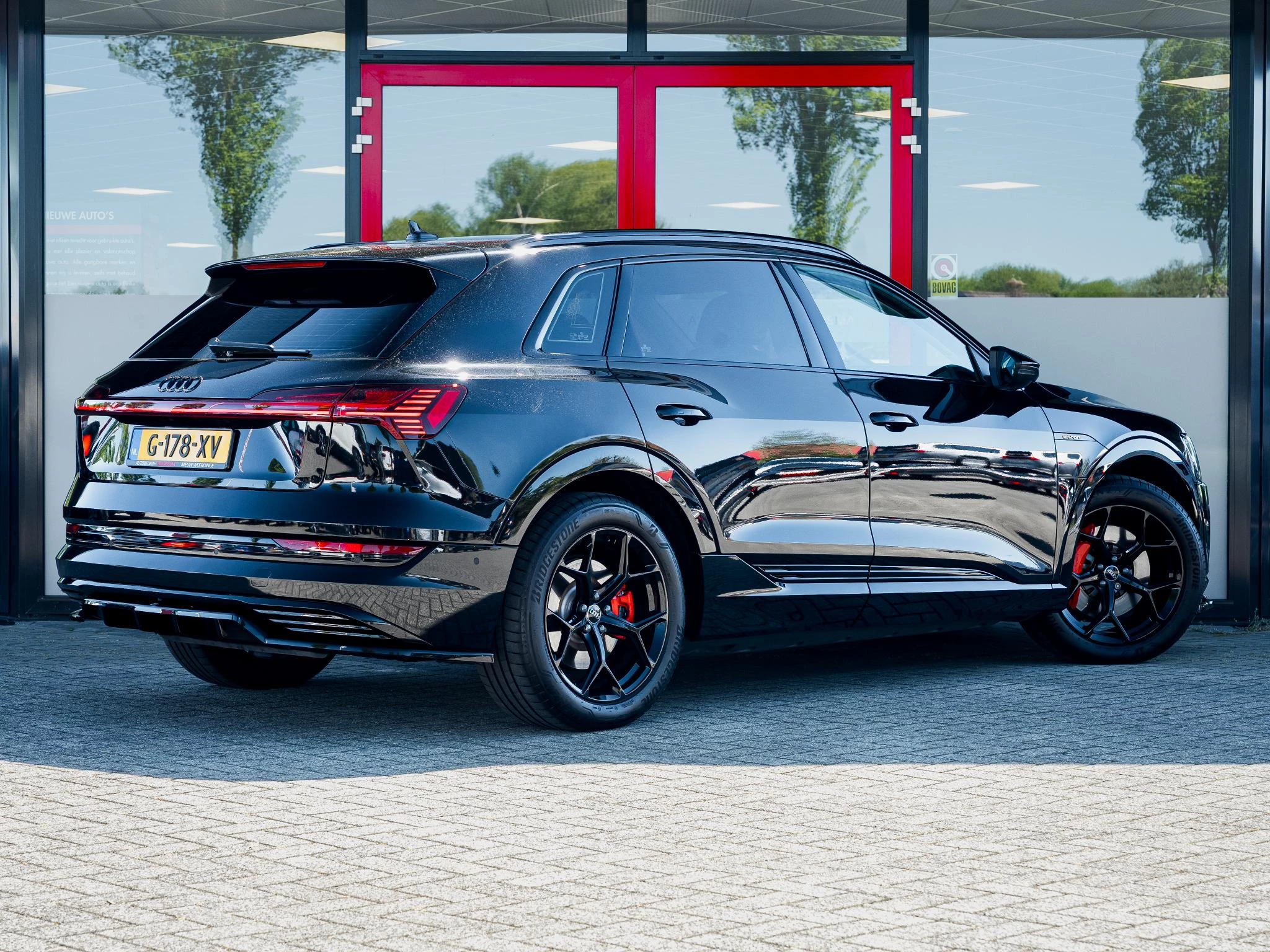 Hoofdafbeelding Audi e-tron