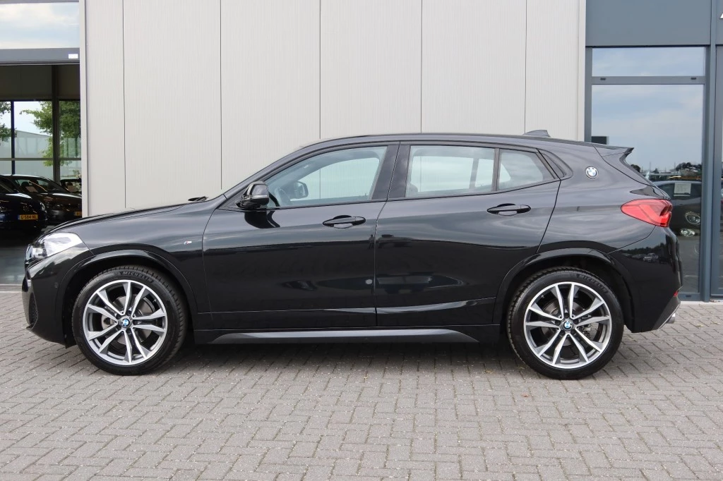 Hoofdafbeelding BMW X2