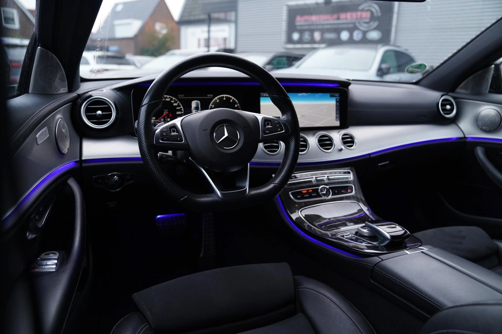 Hoofdafbeelding Mercedes-Benz E-Klasse