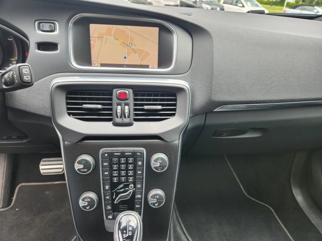 Hoofdafbeelding Volvo V40