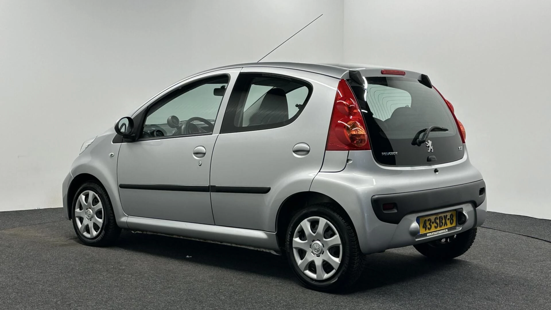Hoofdafbeelding Peugeot 107