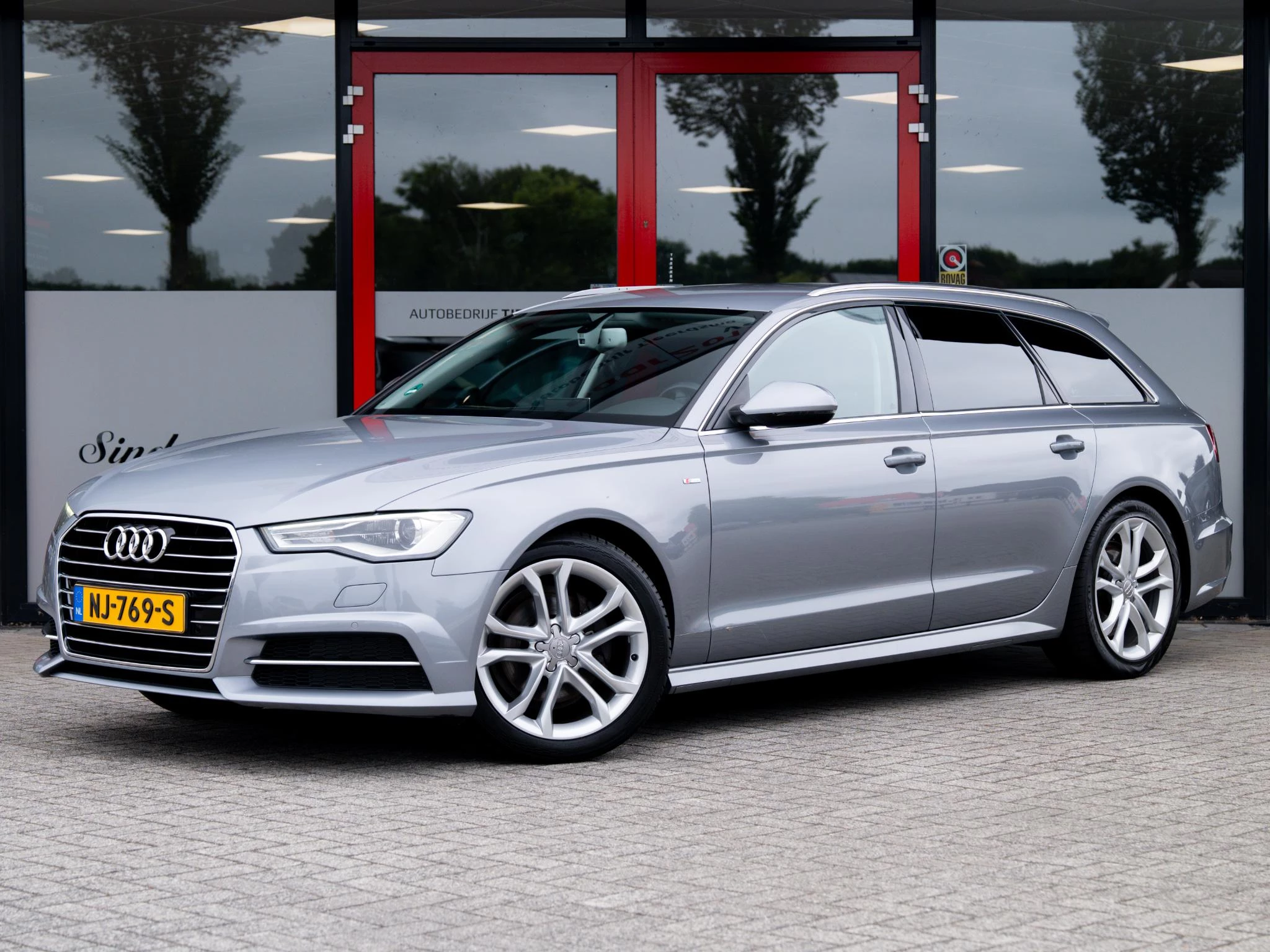 Hoofdafbeelding Audi A6