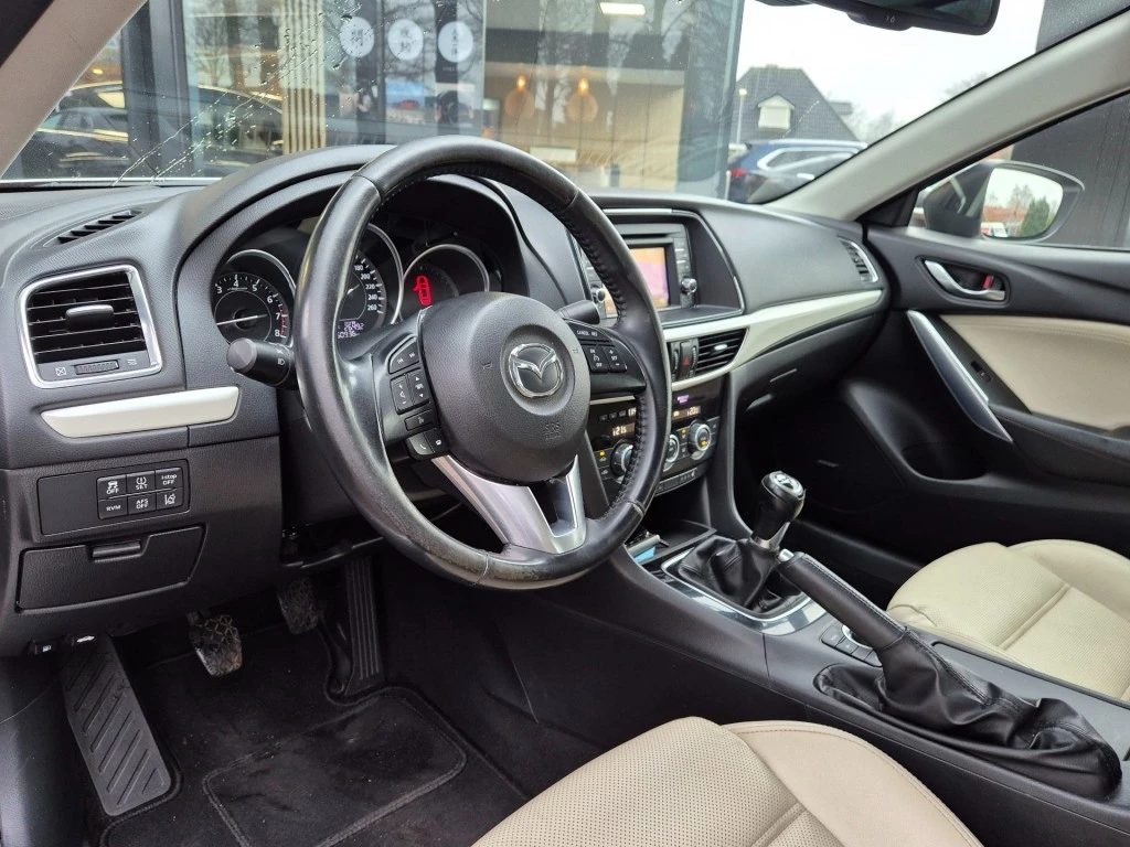 Hoofdafbeelding Mazda 6