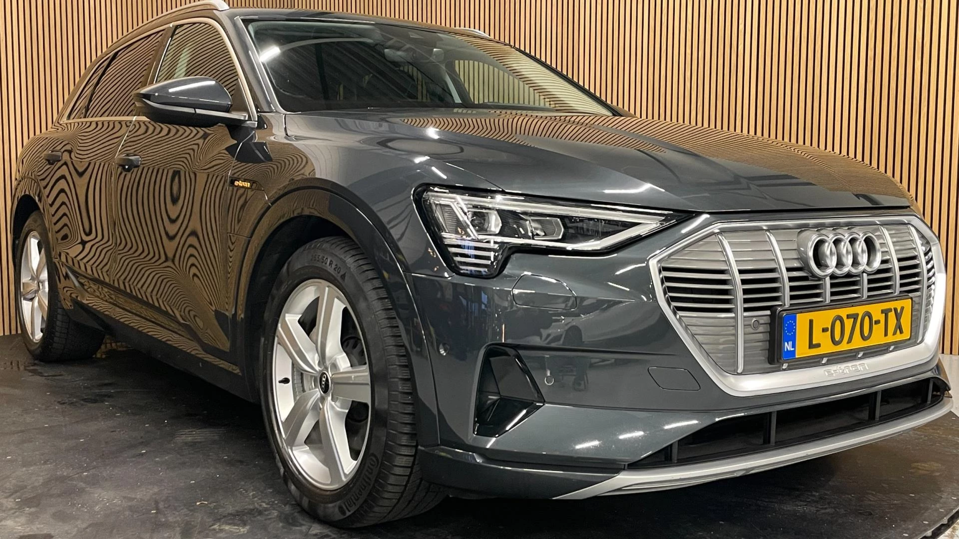 Hoofdafbeelding Audi e-tron