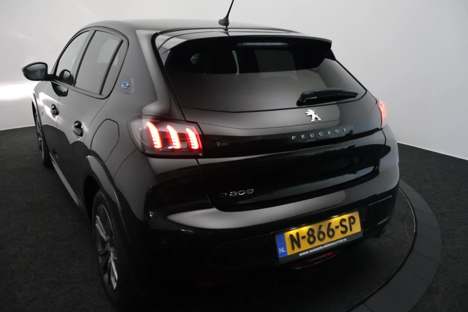 Hoofdafbeelding Peugeot e-208