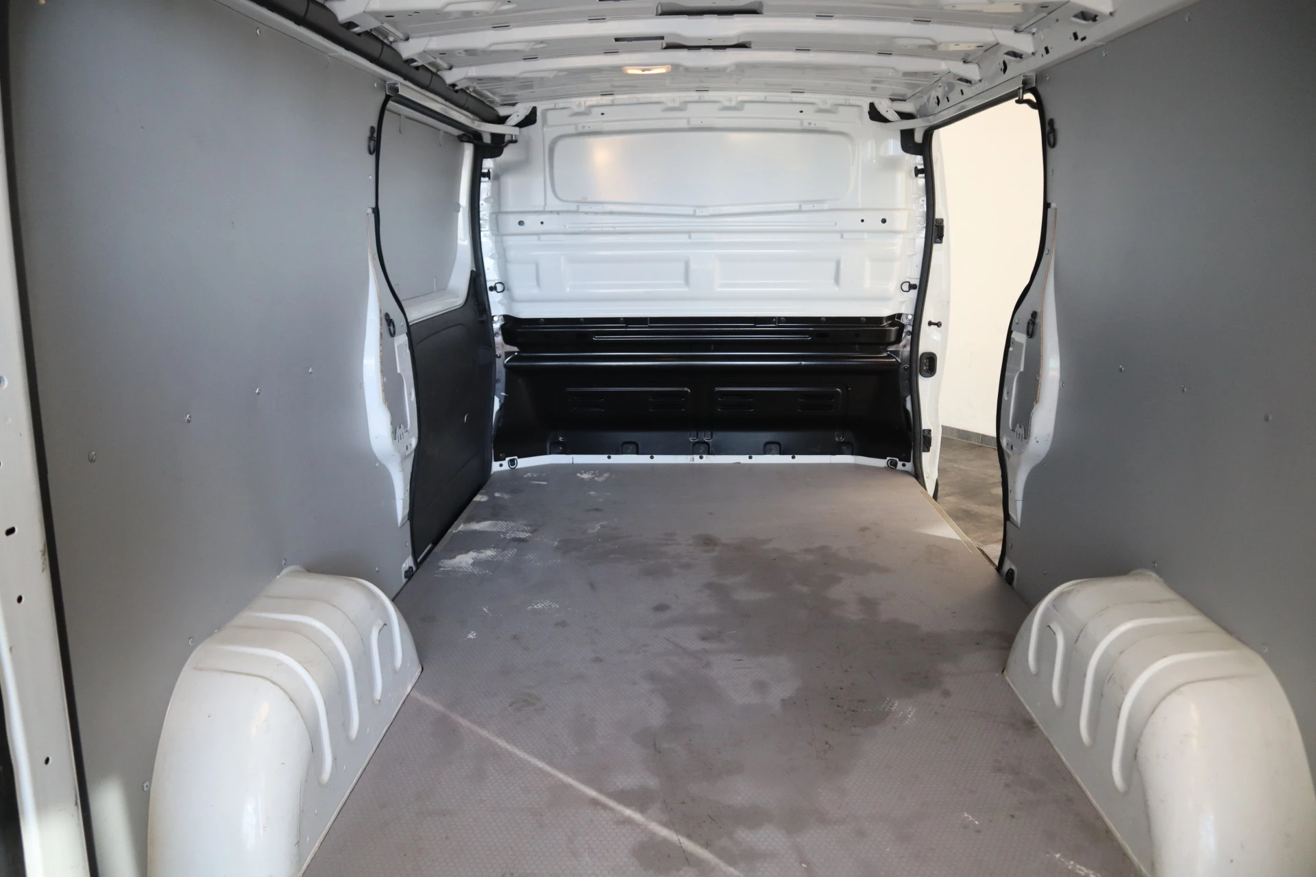 Hoofdafbeelding Renault Traffic Automaat