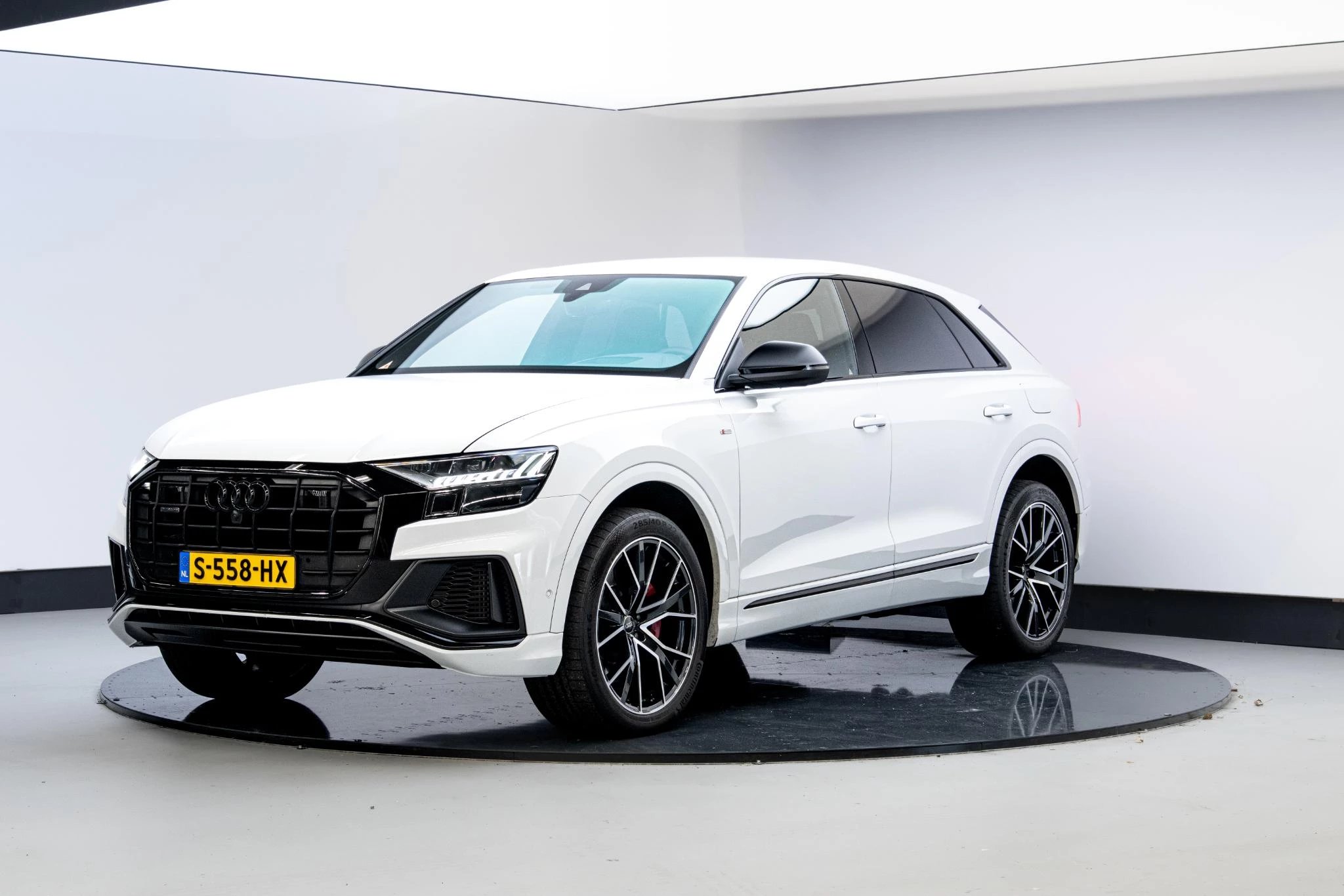 Hoofdafbeelding Audi Q8