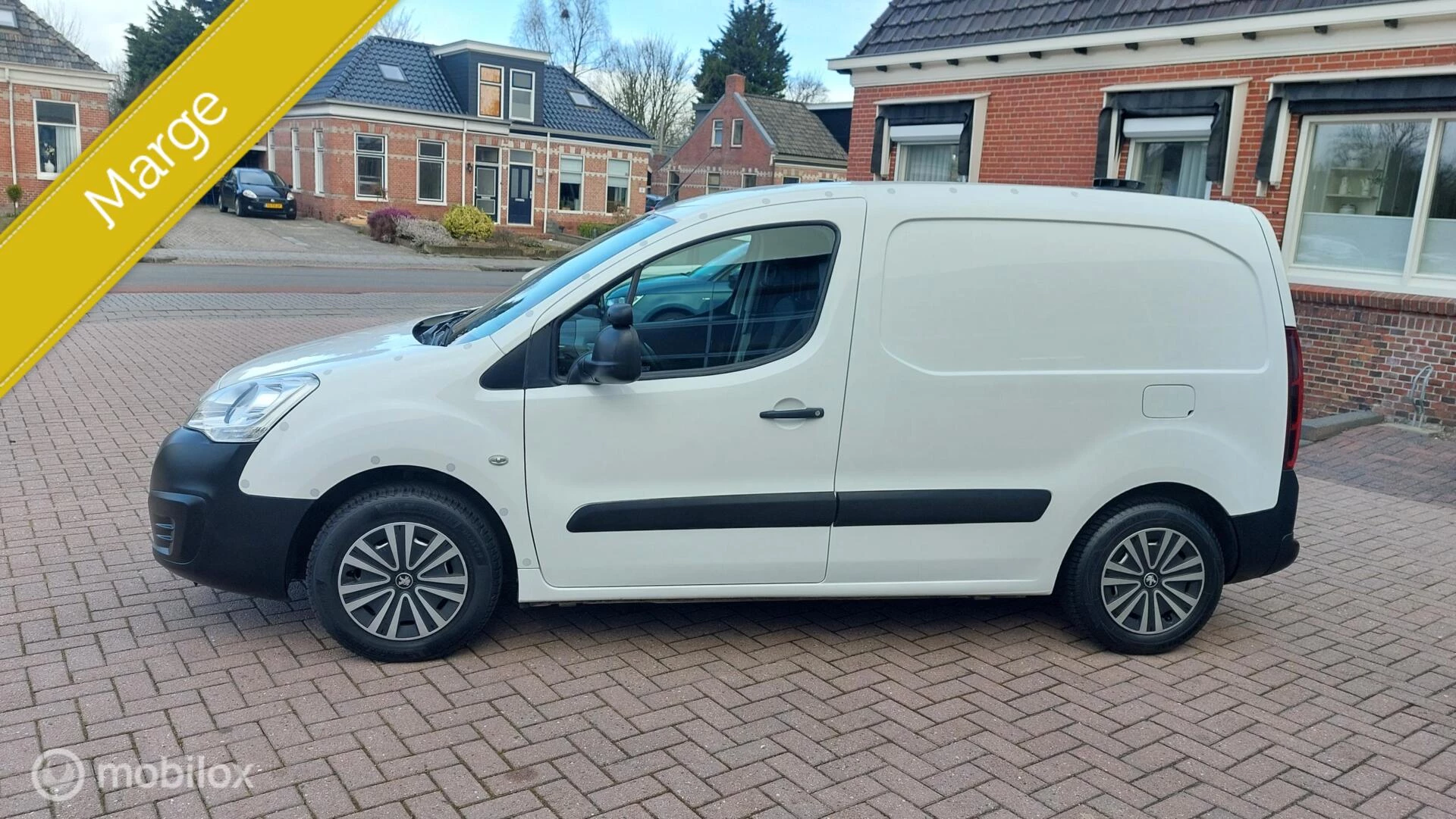 Hoofdafbeelding Peugeot Partner