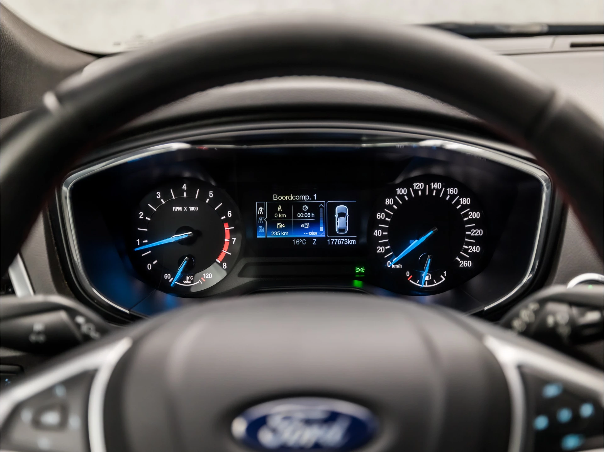 Hoofdafbeelding Ford Mondeo
