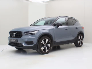 Volvo Xc40 T5 Recharge 261PK Geartronic R-Design 90% SoH [ PANO+LEDER+ELEK.STOELEN+STOELVERWARMING+NAVI+LED ]