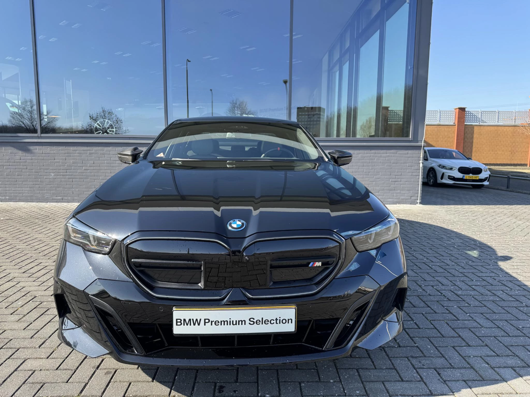 Hoofdafbeelding BMW i5