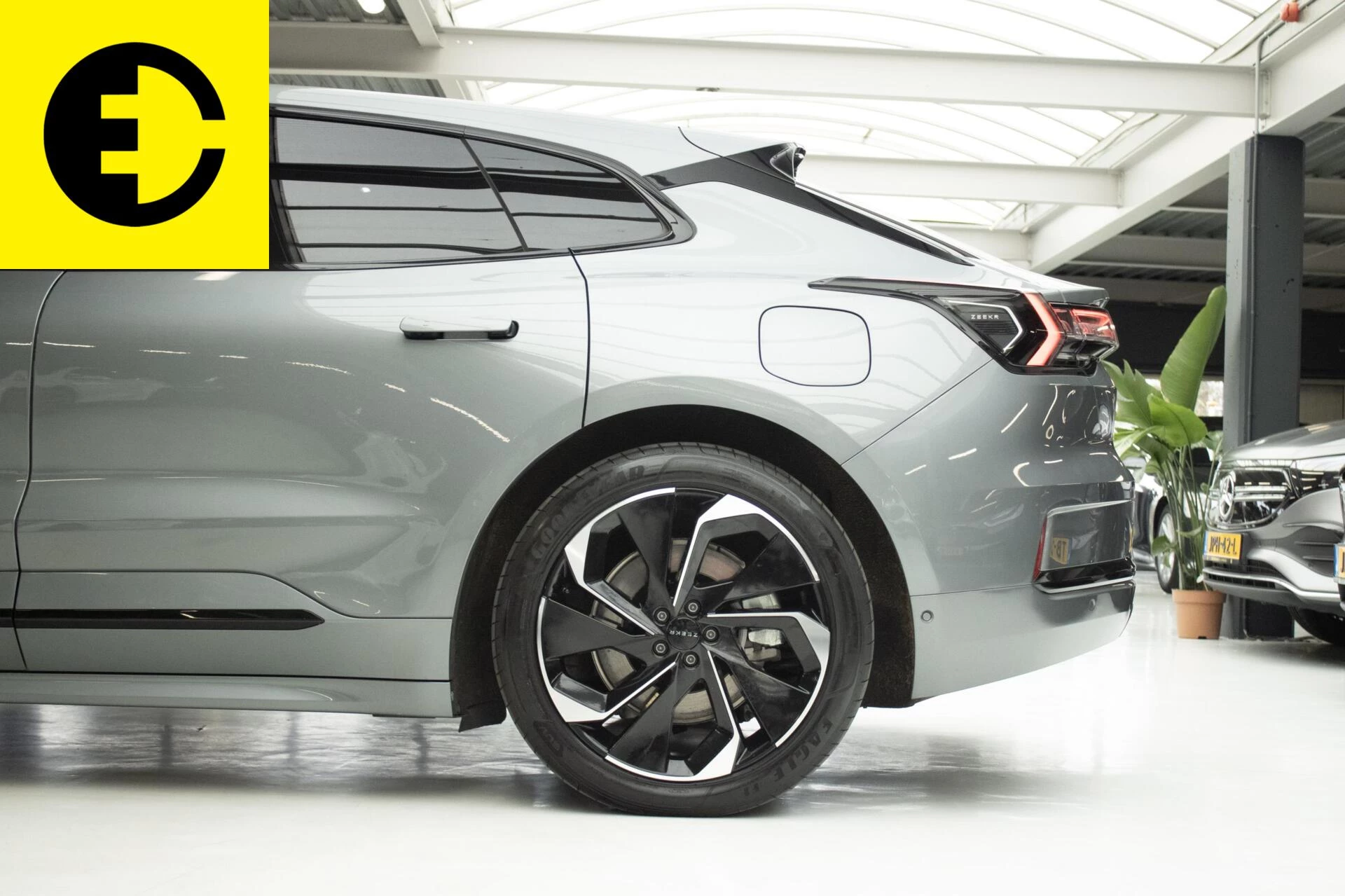 Hoofdafbeelding Zeekr 001