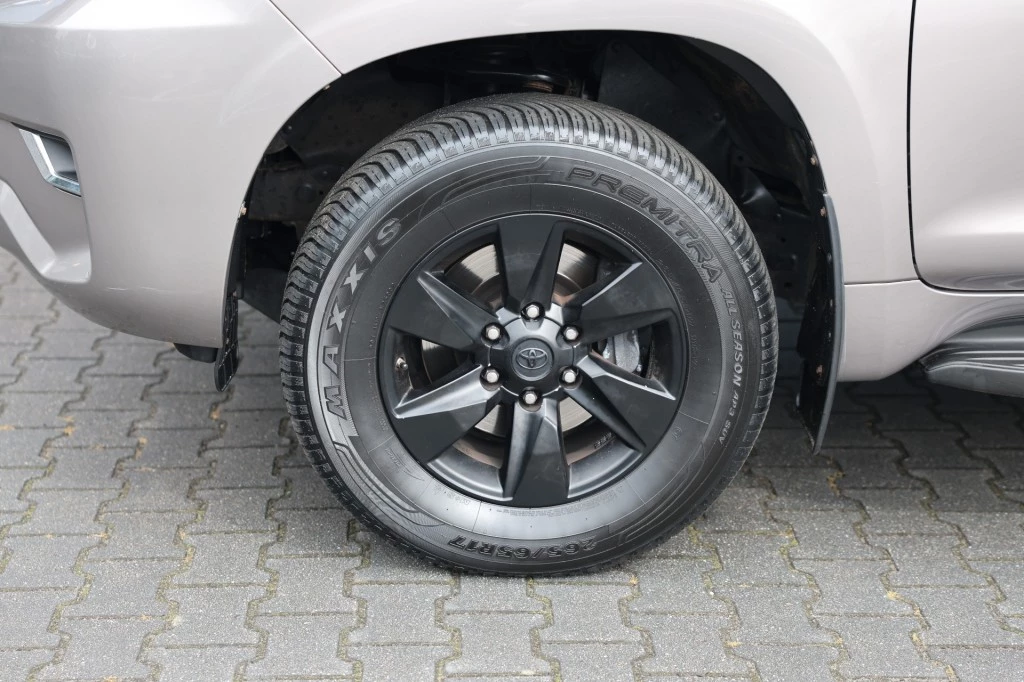 Hoofdafbeelding Toyota Land Cruiser