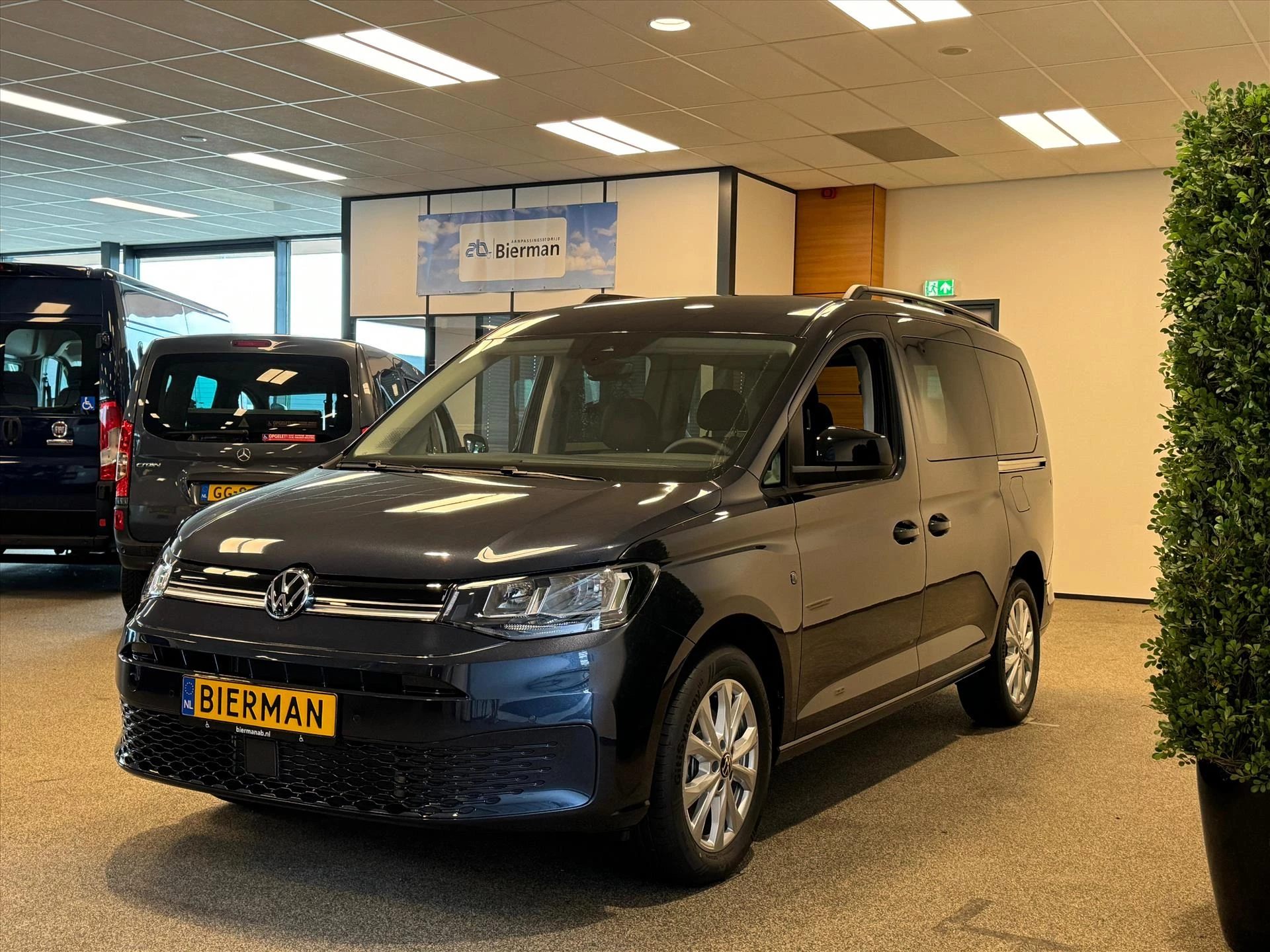 Hoofdafbeelding Volkswagen Caddy