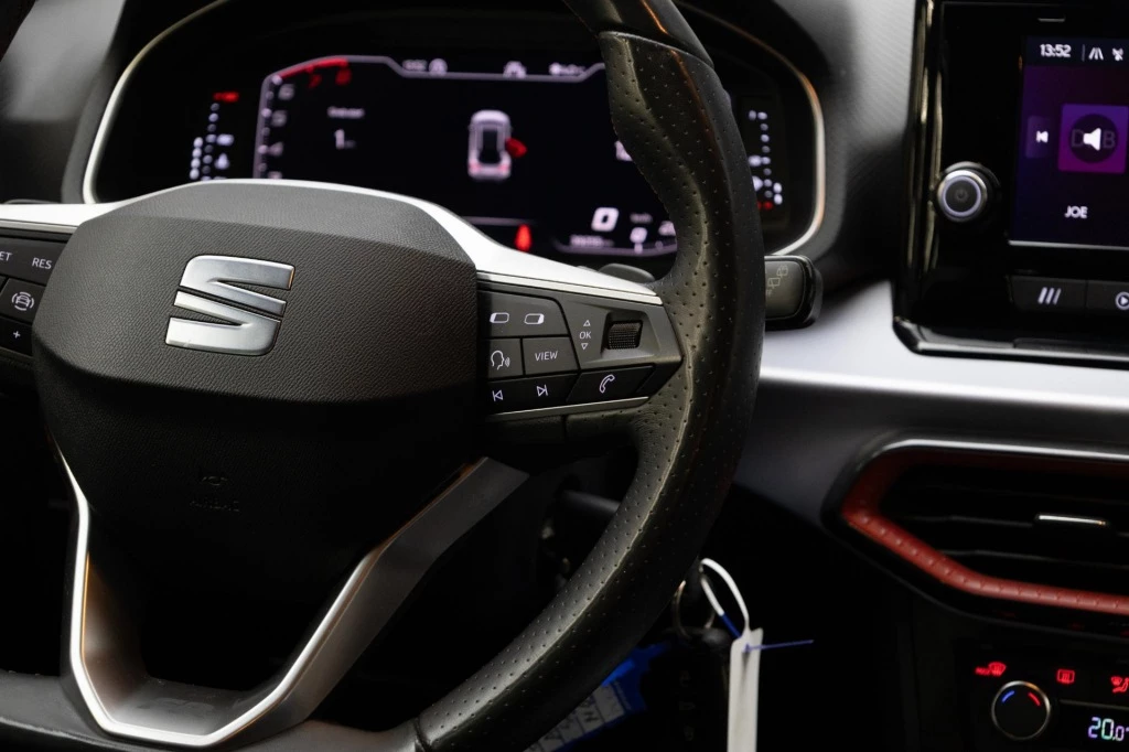 Hoofdafbeelding SEAT Arona