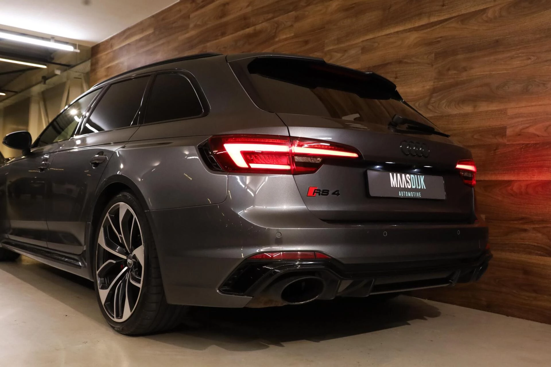 Hoofdafbeelding Audi RS4