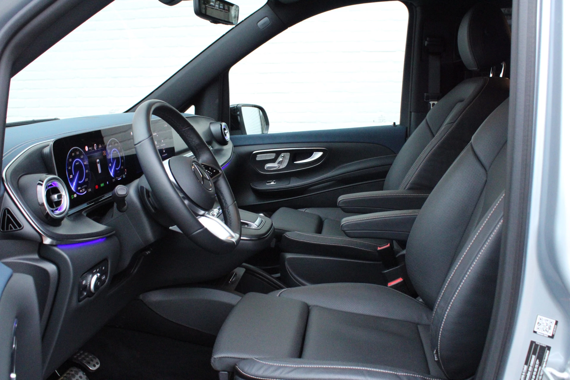 Hoofdafbeelding Mercedes-Benz EQV