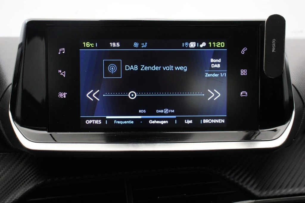 Hoofdafbeelding Peugeot e-2008