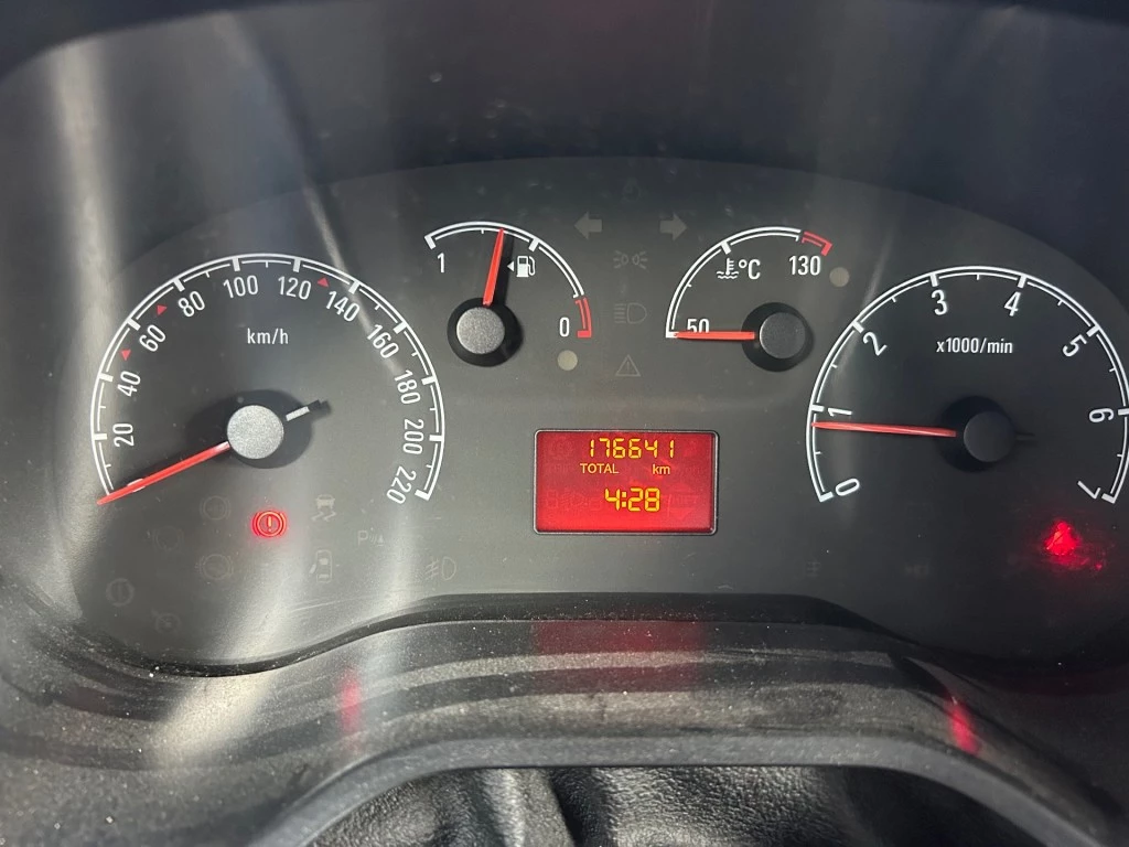 Hoofdafbeelding Opel Combo