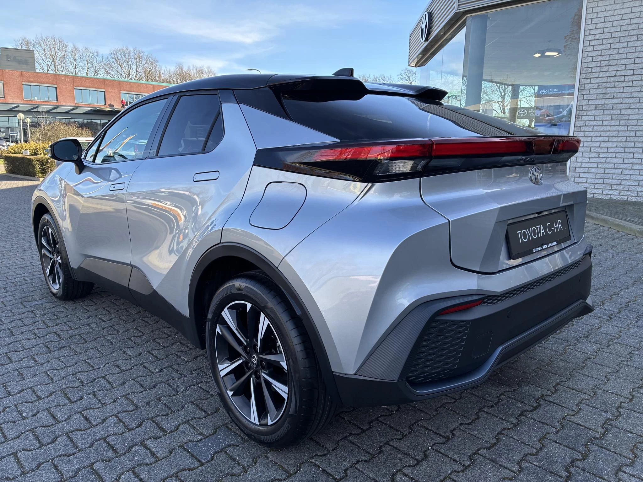 Hoofdafbeelding Toyota C-HR