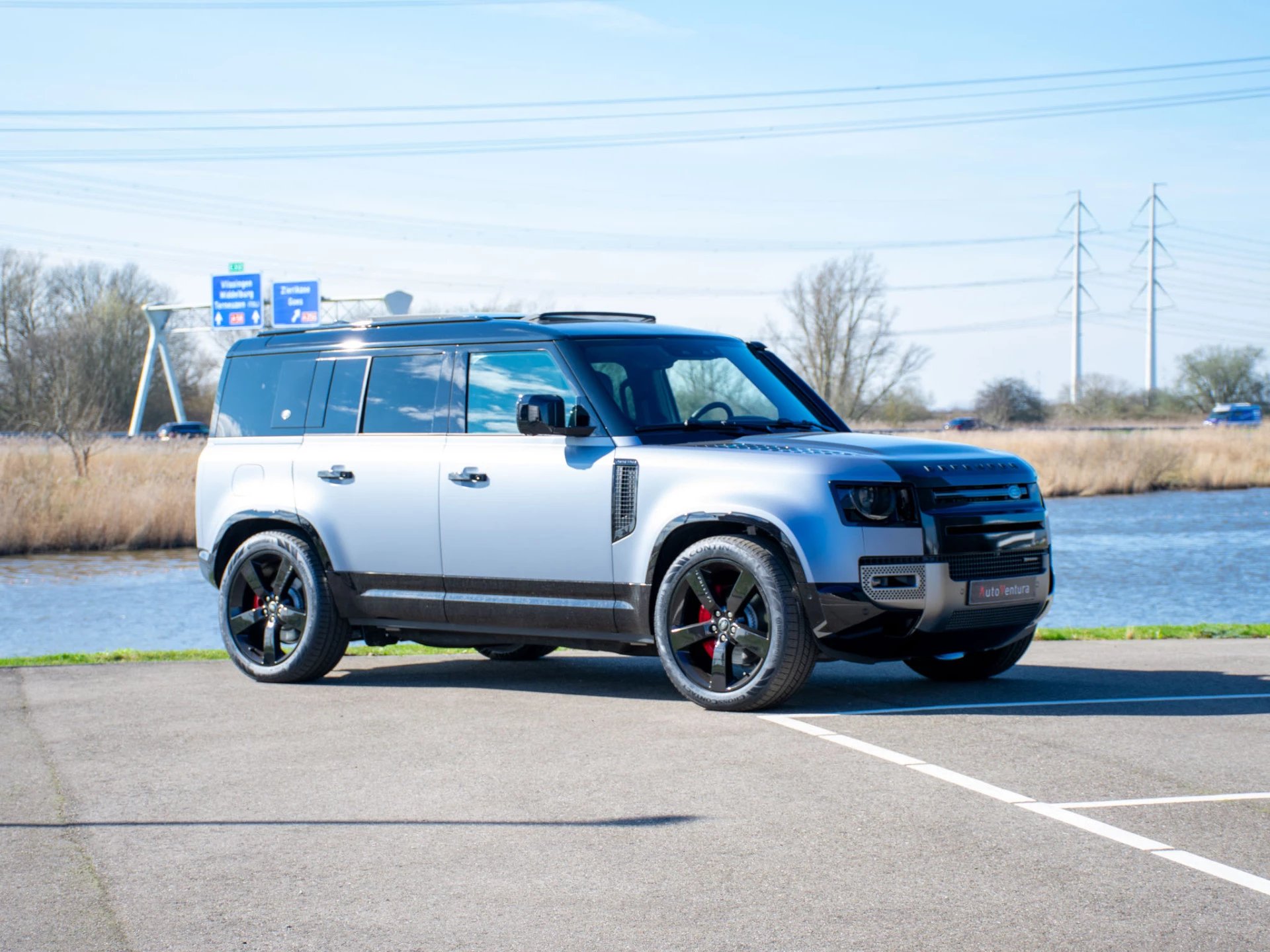 Hoofdafbeelding Land Rover Defender