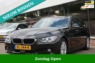BMW 3-serie Touring 320d EffitDyn Edit. High Exe. ADAP-CRUIS_PRO-NAVI_HUDUP_CAM_LED.