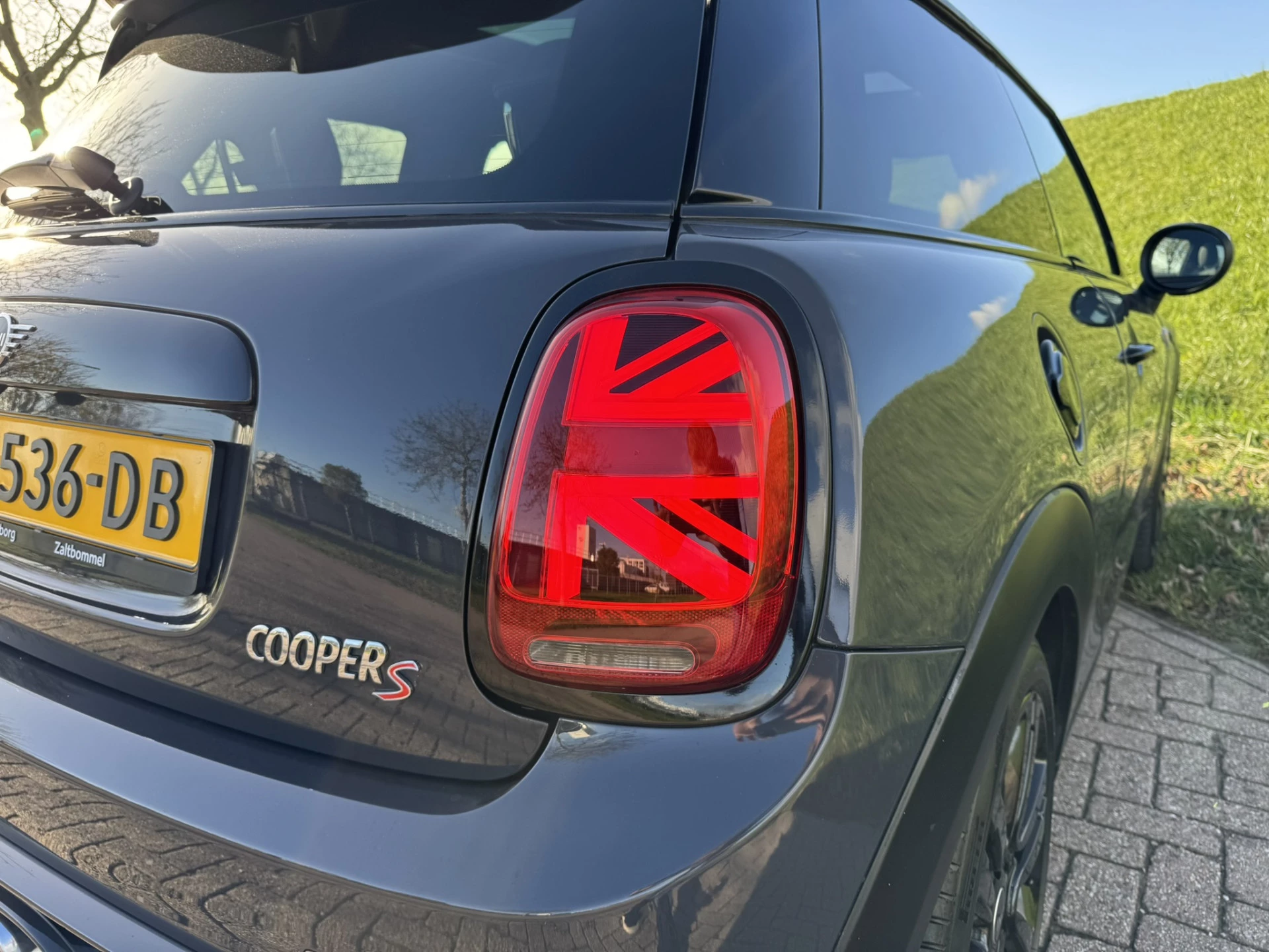 Hoofdafbeelding MINI Cooper S