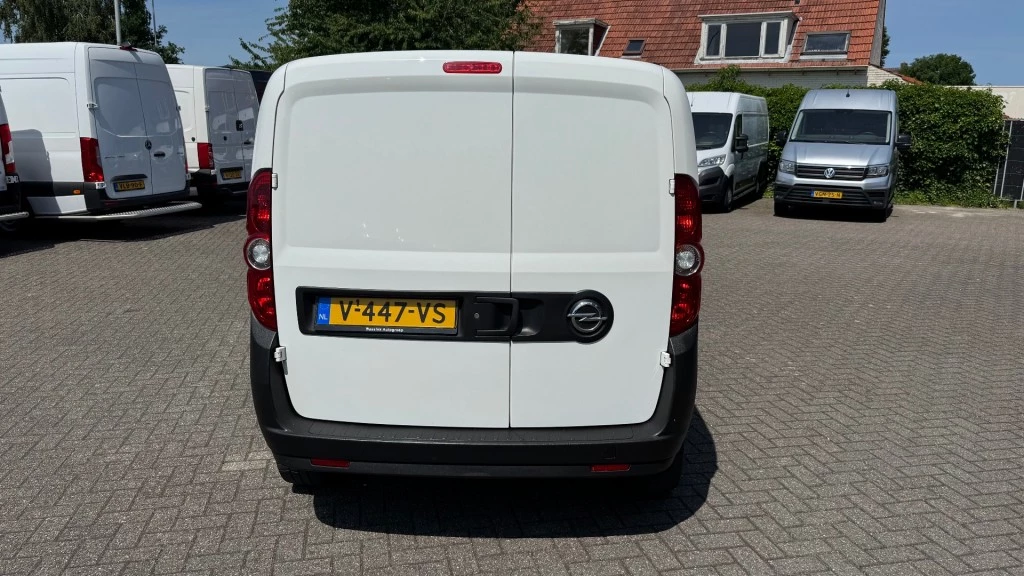 Hoofdafbeelding Opel Combo
